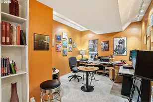 9625 NW Fleischner St, Portland, OR 97229 - Photo 37