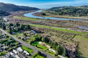 95707 Jerry's Flat Rd, Gold Beach, OR 97444 - Photo 3