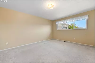 401 S Cascade Dr, Woodburn, OR 97071 - Photo 19