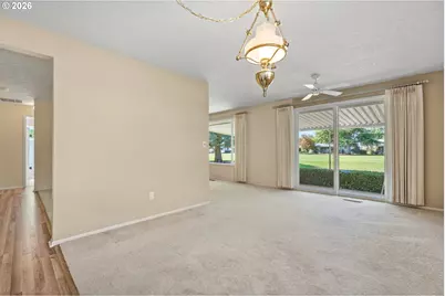 401 S Cascade Dr, Woodburn, OR 97071 - Photo 7