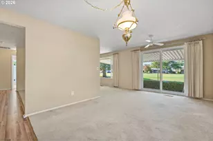 401 S Cascade Dr, Woodburn, OR 97071 - Photo 7