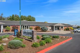 401 S Cascade Dr, Woodburn, OR 97071 - Photo 35
