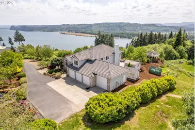 585 E McAdams Rd, Longview, WA 98632 - Photo 3