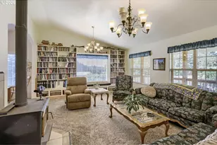 14788 NE David Ct, Newberg, OR 97132 - Photo 9
