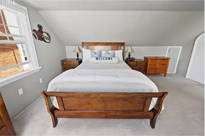 570 W Lexington Ave, Astoria, OR 97103 - Photo 25