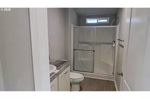 1200 E Central Ave, Sutherlin, OR 97479 - Photo 13