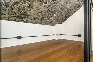 7135 N Delaware Ave, Portland, OR 97217 - Photo 17