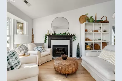 4577 Rolling Meadows Dr, Washougal, WA 98671 - Photo 5