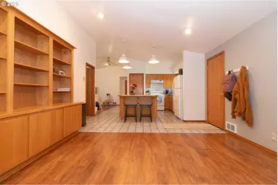 2040 23rd St, Florence, OR 97439 - Photo 15