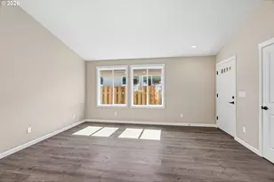 206 Douglas St, Longview, WA 98632 - Photo 9