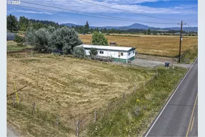 82784 Howe Ln, Creswell, OR 97426 - Photo 3