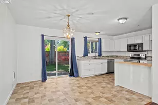 675 SE 197th Ave, Portland, OR 97233 - Photo 5