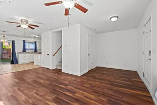 675 SE 197th Ave, Portland, OR 97233 - Photo 3