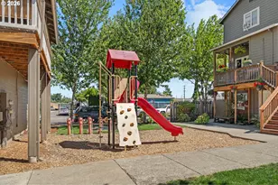 675 SE 197th Ave, Portland, OR 97233 - Photo 11