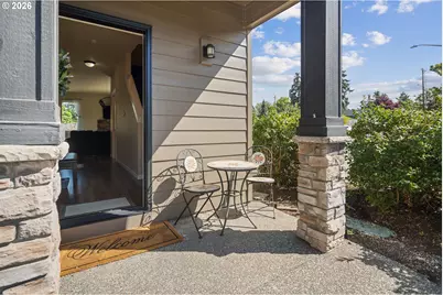 17925 SW Brisk Ln, Beaverton, OR 97007 - Photo 3