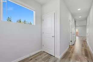 306 E Wilson St, Carlton, OR 97111 - Photo 5