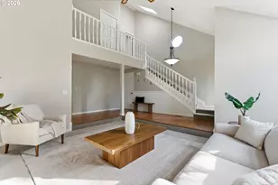 5585 NW Peregrine Pl, Portland, OR 97229 - Photo 9