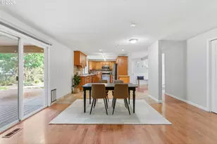 5585 NW Peregrine Pl, Portland, OR 97229 - Photo 13
