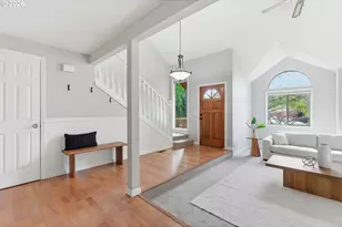 5585 NW Peregrine Pl, Portland, OR 97229 - Photo 7