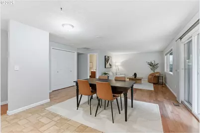 5585 NW Peregrine Pl, Portland, OR 97229 - Photo 21