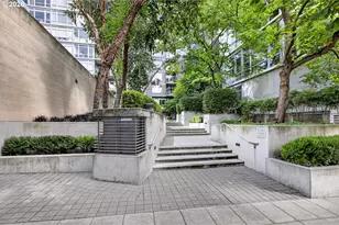 1255 NW 9th Ave, Portland, OR 97209 - Photo 35