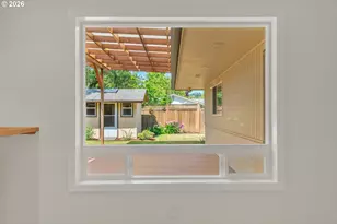 2540 Tyler St, Eugene, OR 97405 - Photo 9