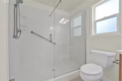 2540 Tyler St, Eugene, OR 97405 - Photo 17