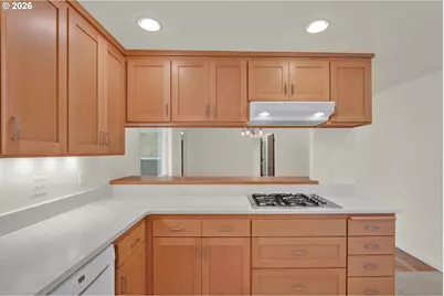 2540 Tyler St, Eugene, OR 97405 - Photo 11