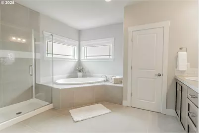 28300 SW Amsterdam Ave, Wilsonville, OR 97070 - Photo 25