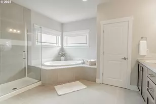 28300 SW Amsterdam Ave, Wilsonville, OR 97070 - Photo 25