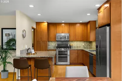 5270 SW Spruce Ave, Beaverton, OR 97005 - Photo 9