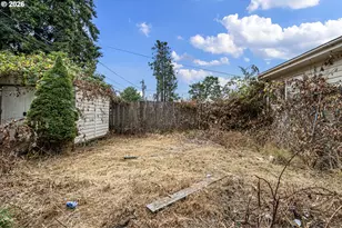 830 Deal St, Junction City, OR 97448 - Photo 23