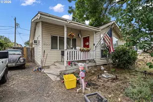 830 Deal St, Junction City, OR 97448 - Photo 17