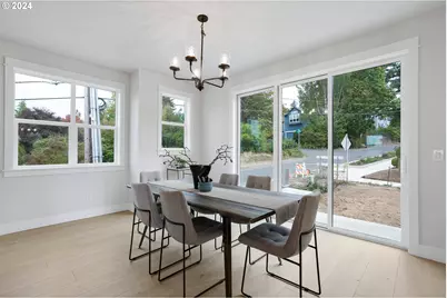 6022 SW 18th Dr, Portland, OR 97239 - Photo 9