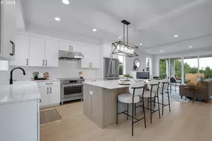 6022 SW 18th Dr, Portland, OR 97239 - Photo 15