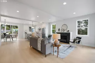 6022 SW 18th Dr, Portland, OR 97239 - Photo 3