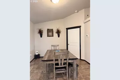 398 Sparrow Ave, Umatilla, OR 97882 - Photo 7