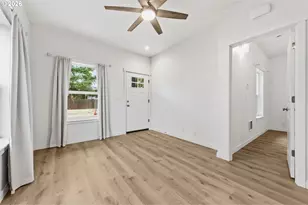 5592 Burnett Ave, Eugene, OR 97402 - Photo 5