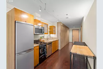 1221 SW 10th Ave #316, Portland, OR 97205 - Photo 5