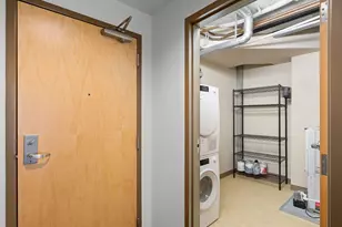 1221 SW 10th Ave, Portland, OR 97205 - Photo 15