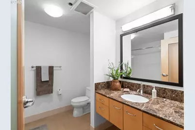 1221 SW 10th Ave #316, Portland, OR 97205 - Photo 13