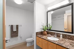 1221 SW 10th Ave, Portland, OR 97205 - Photo 13