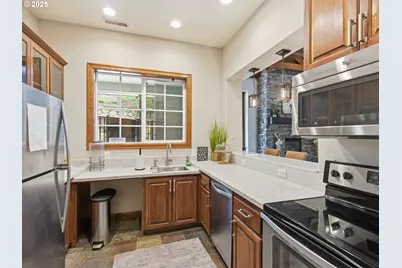 640 Springtree Ln, West Linn, OR 97068 - Photo 29