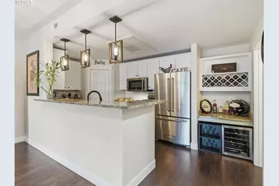 640 Springtree Ln, West Linn, OR 97068 - Photo 3