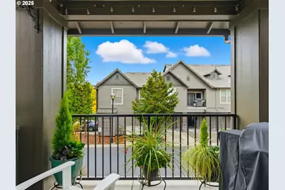 640 Springtree Ln, West Linn, OR 97068 - Photo 17