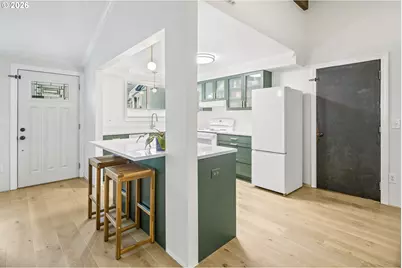 9624 SW 52nd Ave, Portland, OR 97219 - Photo 13