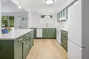 9624 SW 52nd Ave, Portland, OR 97219 - Photo 11