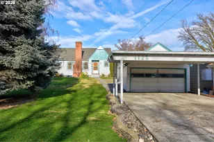 1125 E 8th St, The Dalles, OR 97058 - Photo 1