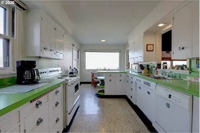 1125 E 8th St, The Dalles, OR 97058 - Photo 25