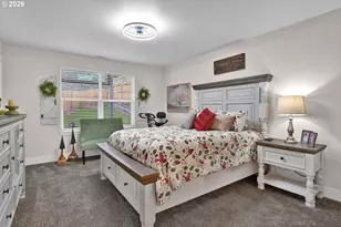 1810 NE Alameda Ave, Roseburg, OR 97470 - Photo 13